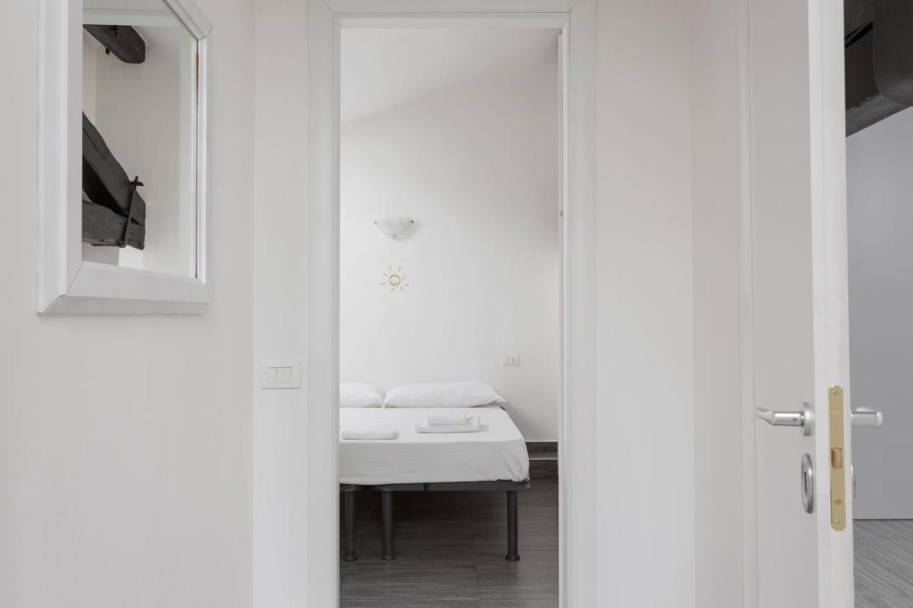 2 Bedroom 2 Bathroom Apt - Duomo 1 Milán Exterior foto